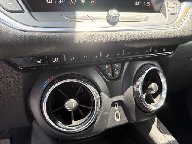 Certified 2026 Chevrolet Blazer LT w/ Midnight/Sport Edition AWD/4WD image 30