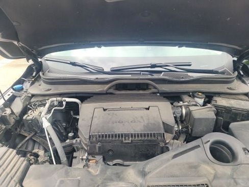 Used 2024 Honda Pilot Touring image 14