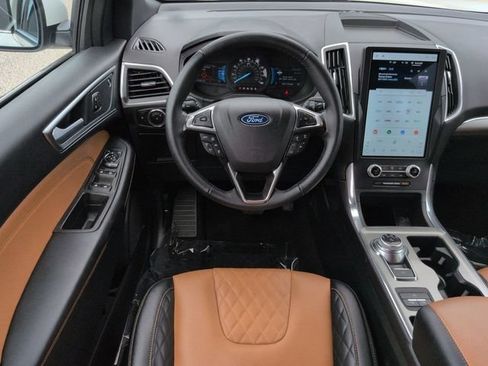 Certified 2024 Ford Edge Titanium w/ Titanium Elite Package AWD/4WD image 16