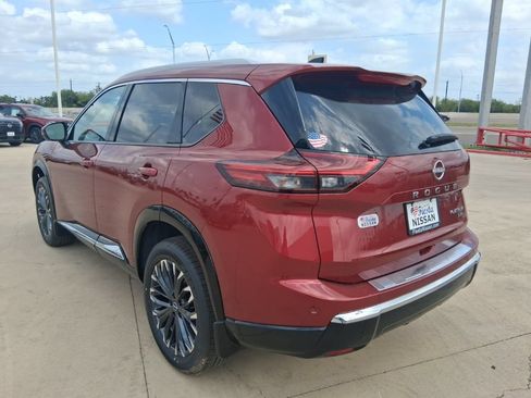 New 2026 Nissan Rogue Platinum AWD/4WD image 5