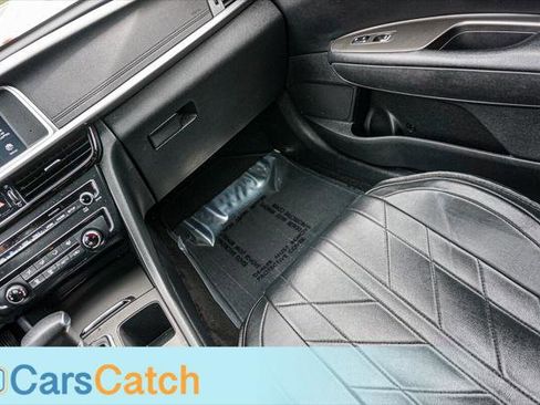 Used 2020 Kia Optima SE image 27