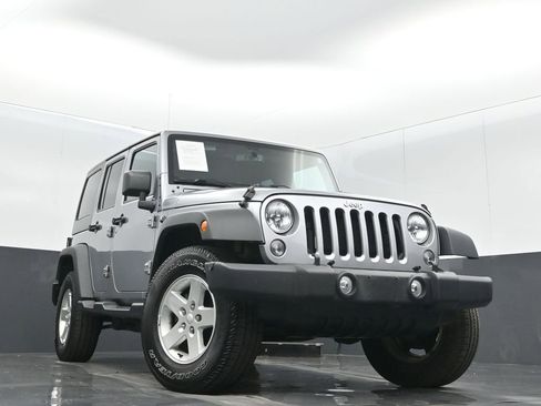 Used 2016 Jeep Wrangler Unlimited Sport w/ Quick Order Package 24S image 23