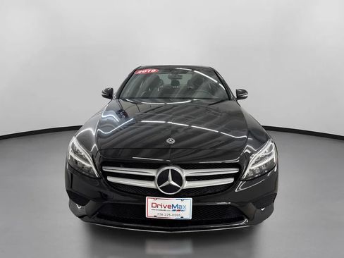 Used 2019 Mercedes-Benz C 300 Sedan image 2