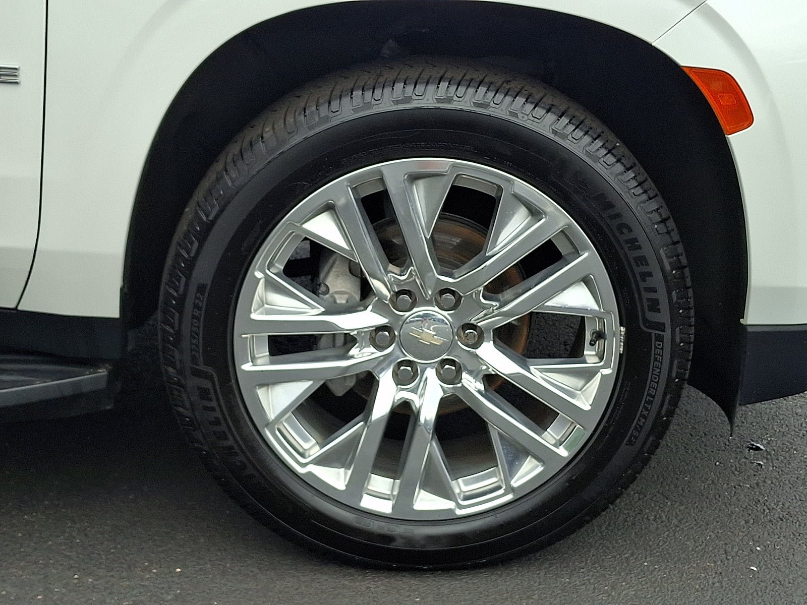 Used 2021 Chevrolet Tahoe Premier AWD/4WD image 8