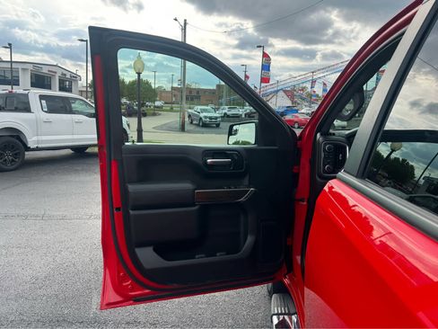 Used 2022 Chevrolet Silverado 1500 LT w/ Bed Protection Package image 16