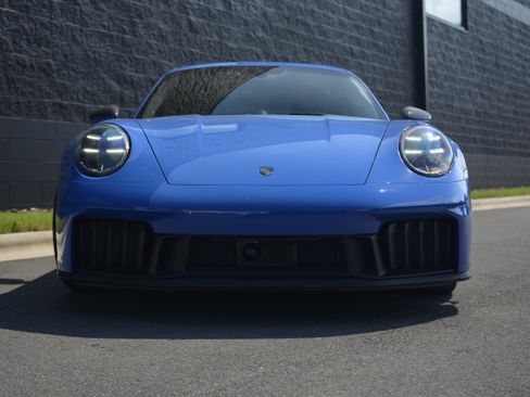 Certified 2025 Porsche 911 Carrera GTS RWD image 10