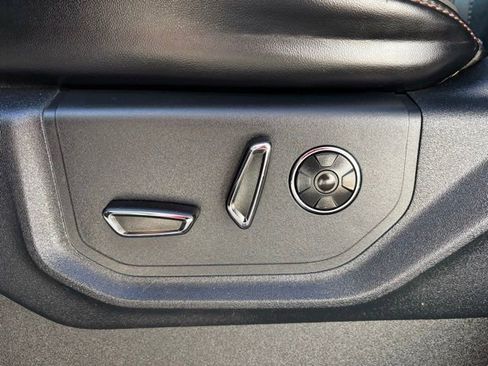 Used 2020 Ford F150 Platinum w/ Equipment Group 701A Luxury image 29