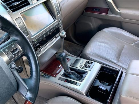Used 2010 Lexus GX 460 AWD/4WD image 15
