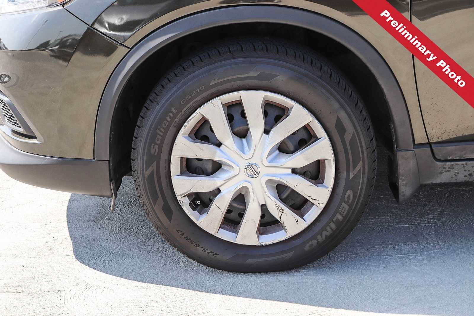 Used 2015 Nissan Rogue S w/ S Family Package FWD image 10
