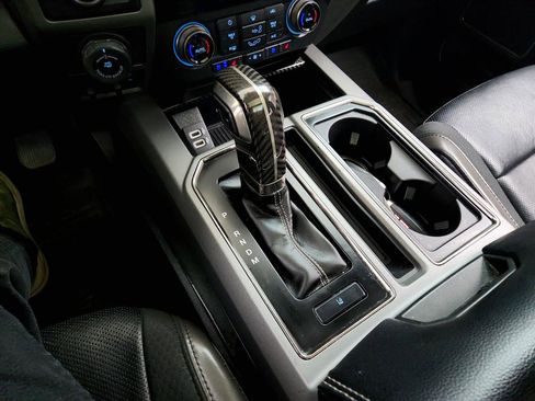 Used 2020 Ford F150 Raptor w/ Equipment Group 802A Luxury AWD/4WD image 19