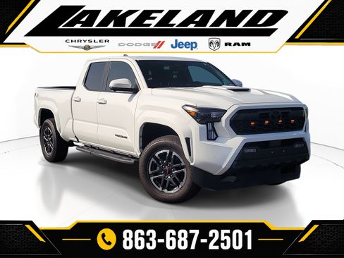 Used 2025 Toyota Tacoma TRD Sport w/ TRD Sport Premium Package AWD/4WD image 1