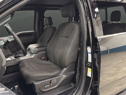 Used 2016 Ford F150 XLT w/ Equipment Group 302A Luxury AWD/4WD image 9