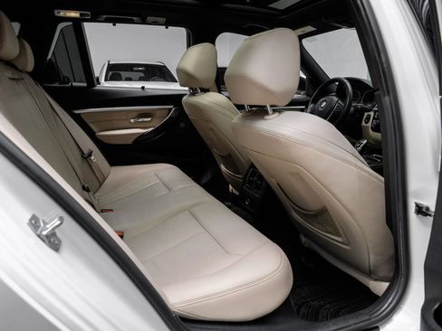 Used 2016 BMW 328d xDrive 328d xDrive Sport Wagon 4D image 38