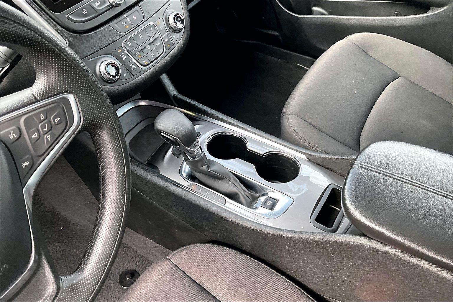 Used 2024 Chevrolet Malibu LT FWD image 18