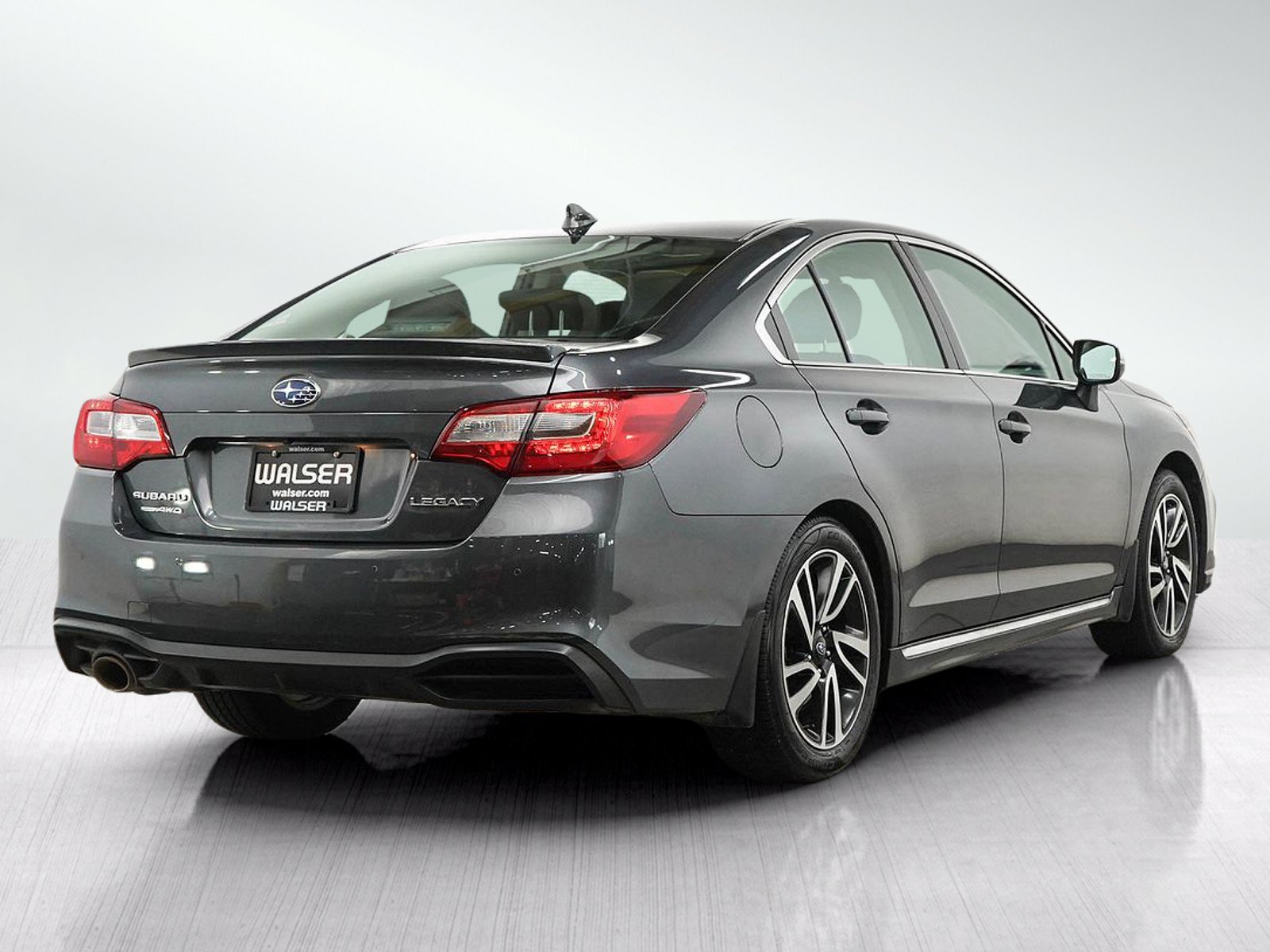 Used 2019 Subaru Legacy 2.5i Sport AWD/4WD image 5