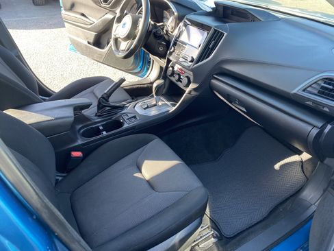Used 2017 Subaru Impreza 2.0i Premium AWD/4WD image 19