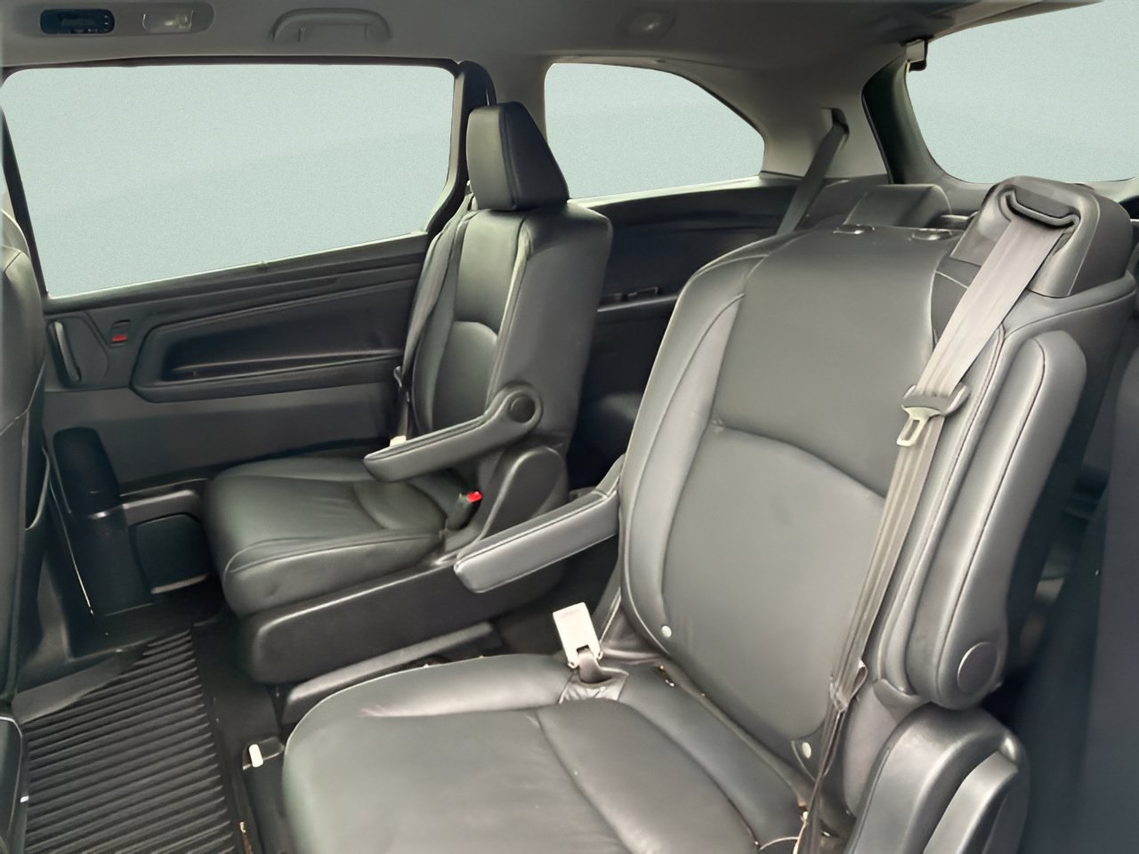 Used 2024 Honda Odyssey EX-L image 13