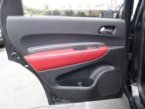 Used 2018 Dodge Durango R/T w/ Trailer Tow Group IV image 40