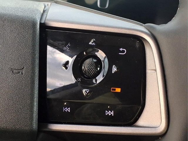 Certified 2026 Nissan Murano SL AWD/4WD image 24