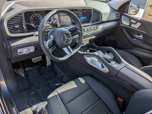 New 2026 Mercedes-Benz GLS 450 GLS 450 image 3