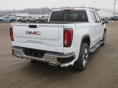 New 2026 GMC Sierra 1500 SLT w/ SLT Premium Plus Package image 5