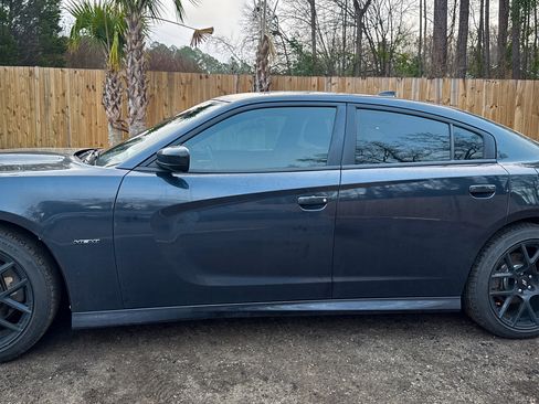 Used 2019 Dodge Charger R/T w/ Plus Group image 6