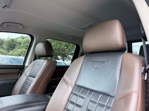 Used 2017 Nissan Titan Platinum Reserve AWD/4WD image 12