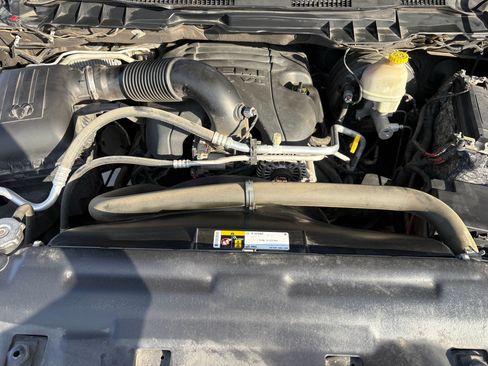 Used 2015 RAM 1500 Outdoorsman RWD image 28