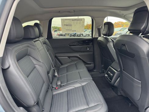 New 2026 Lincoln Nautilus Reserve image 28