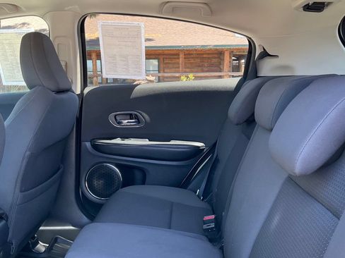 Used 2022 Honda HR-V EX image 20