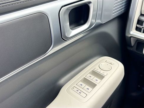 New 2026 Hyundai Santa Fe SE image 17