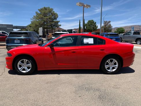 Used 2023 Dodge Charger SXT RWD image 8
