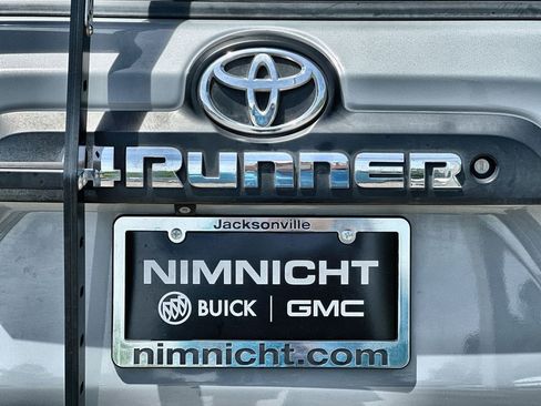 Used 2017 Toyota 4Runner TRD Pro AWD/4WD image 31