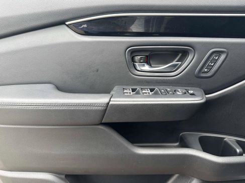 Certified 2024 Honda Pilot EX-L image 21