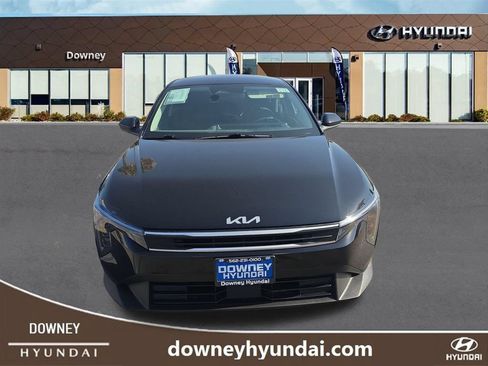 Used 2025 Kia K4 FWD image 8