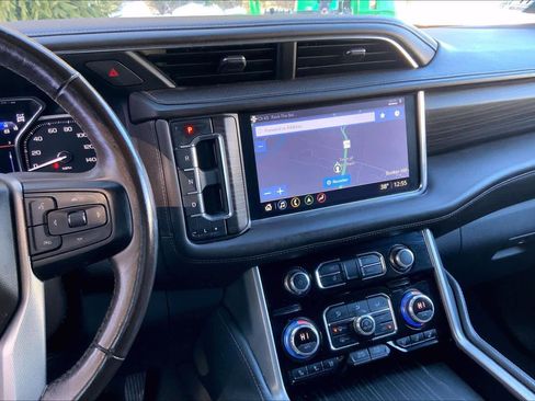 Used 2021 GMC Yukon XL Denali w/ Denali Ultimate Package image 6