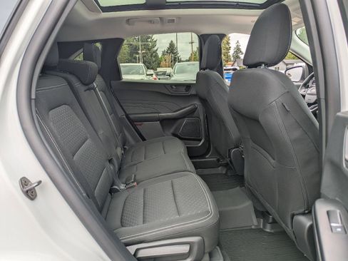 Used 2025 Ford Escape Active AWD/4WD image 34