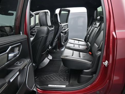 Used 2021 RAM 1500 Laramie w/ Sport Appearance Package AWD/4WD image 16
