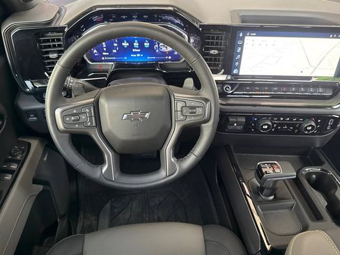 Used 2026 Chevrolet Silverado 1500 ZR2 AWD/4WD image 15