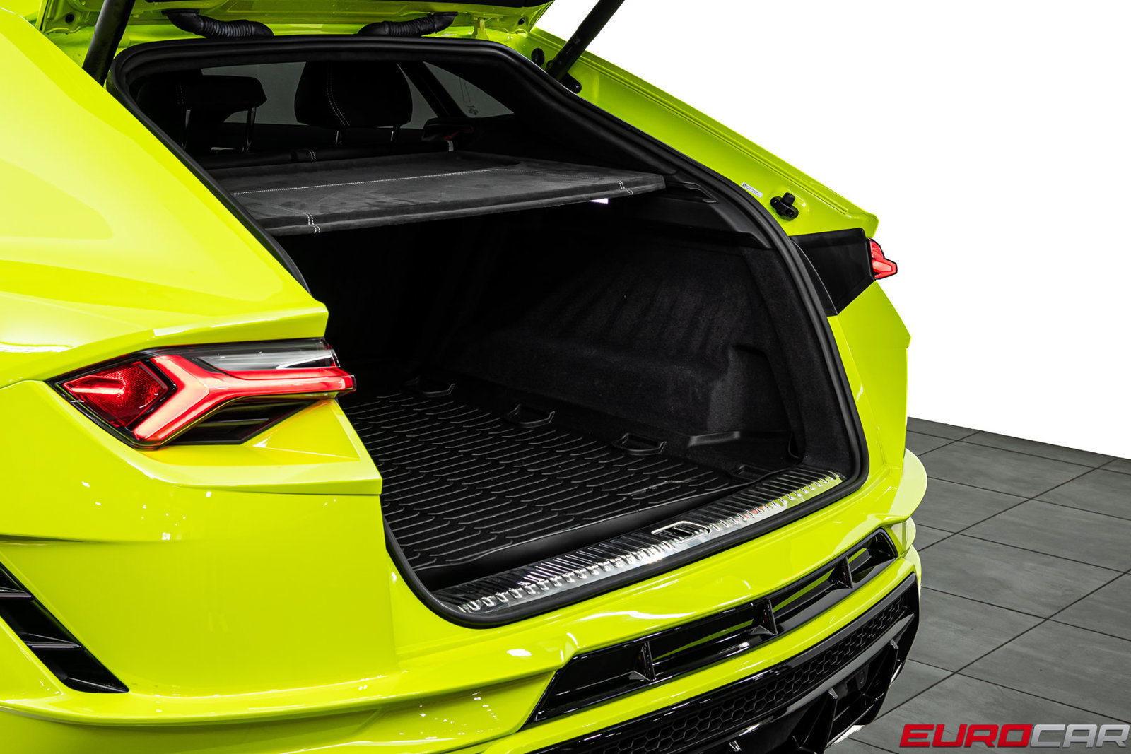 Used 2023 Lamborghini Urus S AWD/4WD image 18