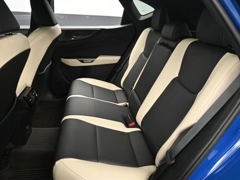 Used 2023 Lexus NX 250 FWD image 11