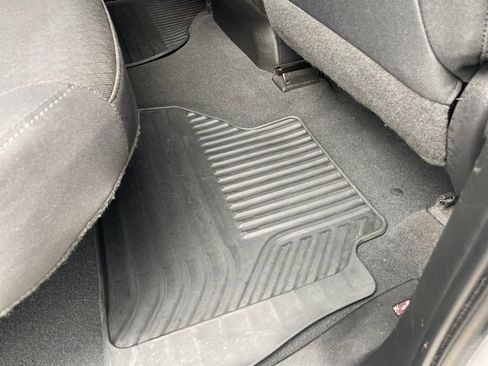 Used 2019 Chevrolet Silverado 1500 RST RWD image 28