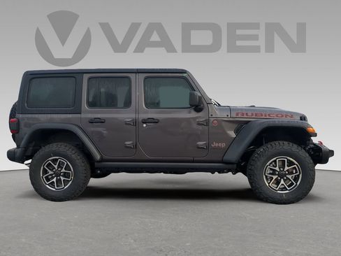 New 2025 Jeep Wrangler Unlimited Rubicon w/ Steel Bumper Group image 2
