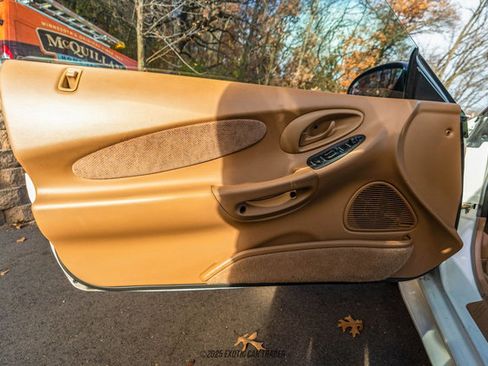 Used 1996 Ford Probe GT image 57