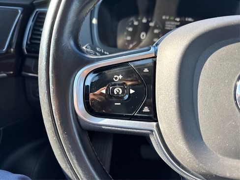 Used 2016 Volvo XC90 T6 Momentum w/ Momentum Plus Package image 87