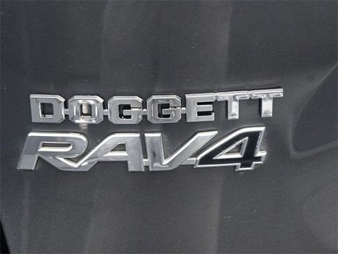 Used 2020 Toyota RAV4 XSE image 14