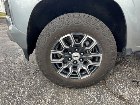 Certified 2024 Chevrolet Colorado Z71 w/ Z71 Convenience Package 2 image 30