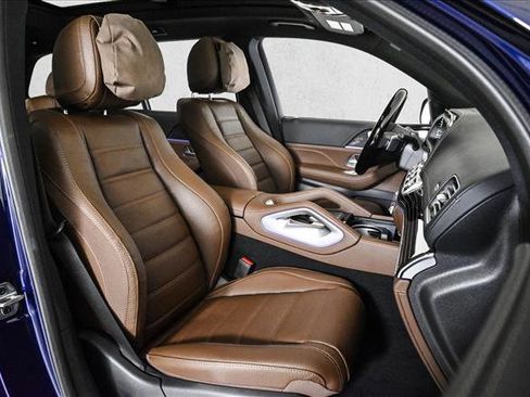 New 2026 Mercedes-Benz GLS 580 4MATIC image 24