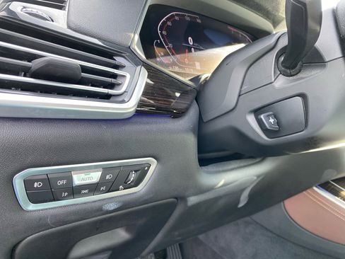 Used 2019 BMW X5 xDrive40i w/ Executive Package image 34