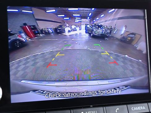 Used 2023 Nissan Rogue SV w/ SV Premium B Package image 16